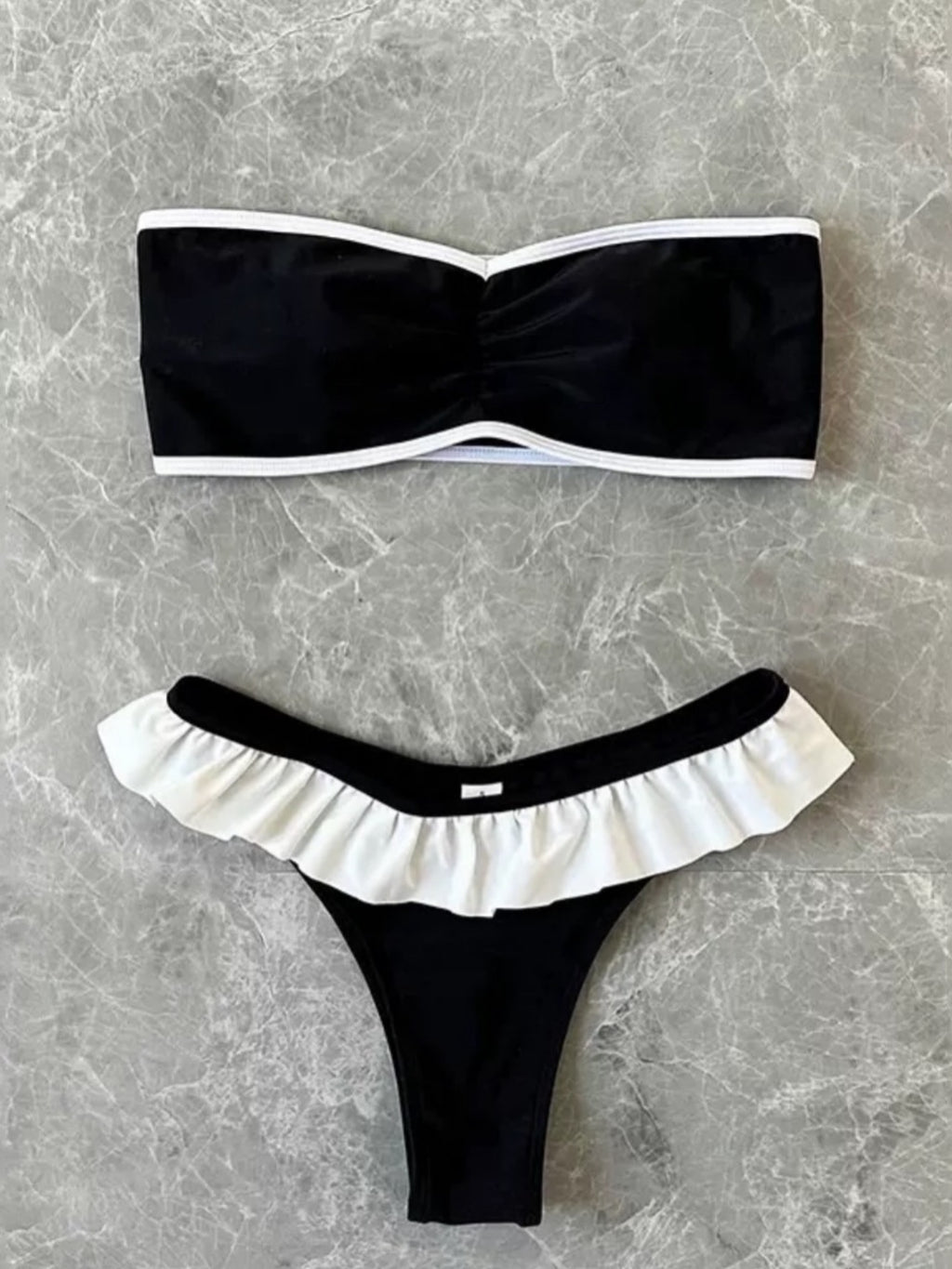 Strapless Bikini