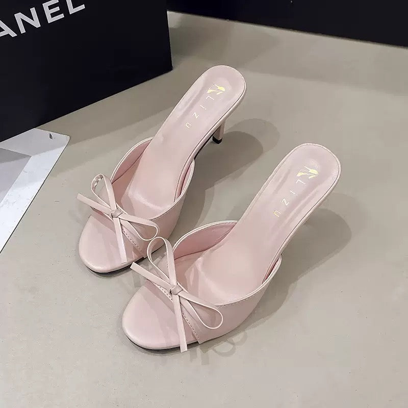 Pinky Sandals